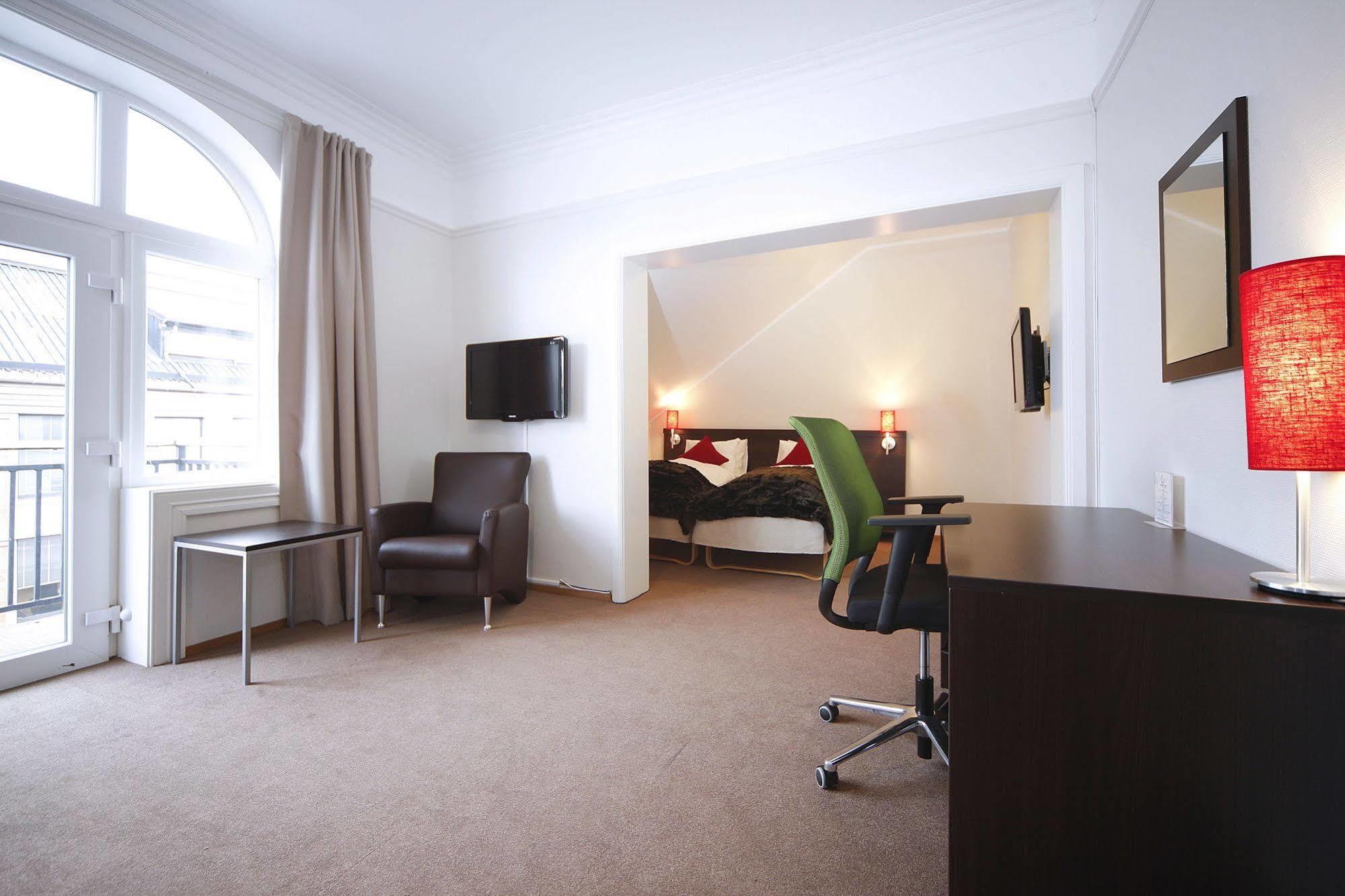 Thon Partner Hotel Parken Kristiansand Exterior photo