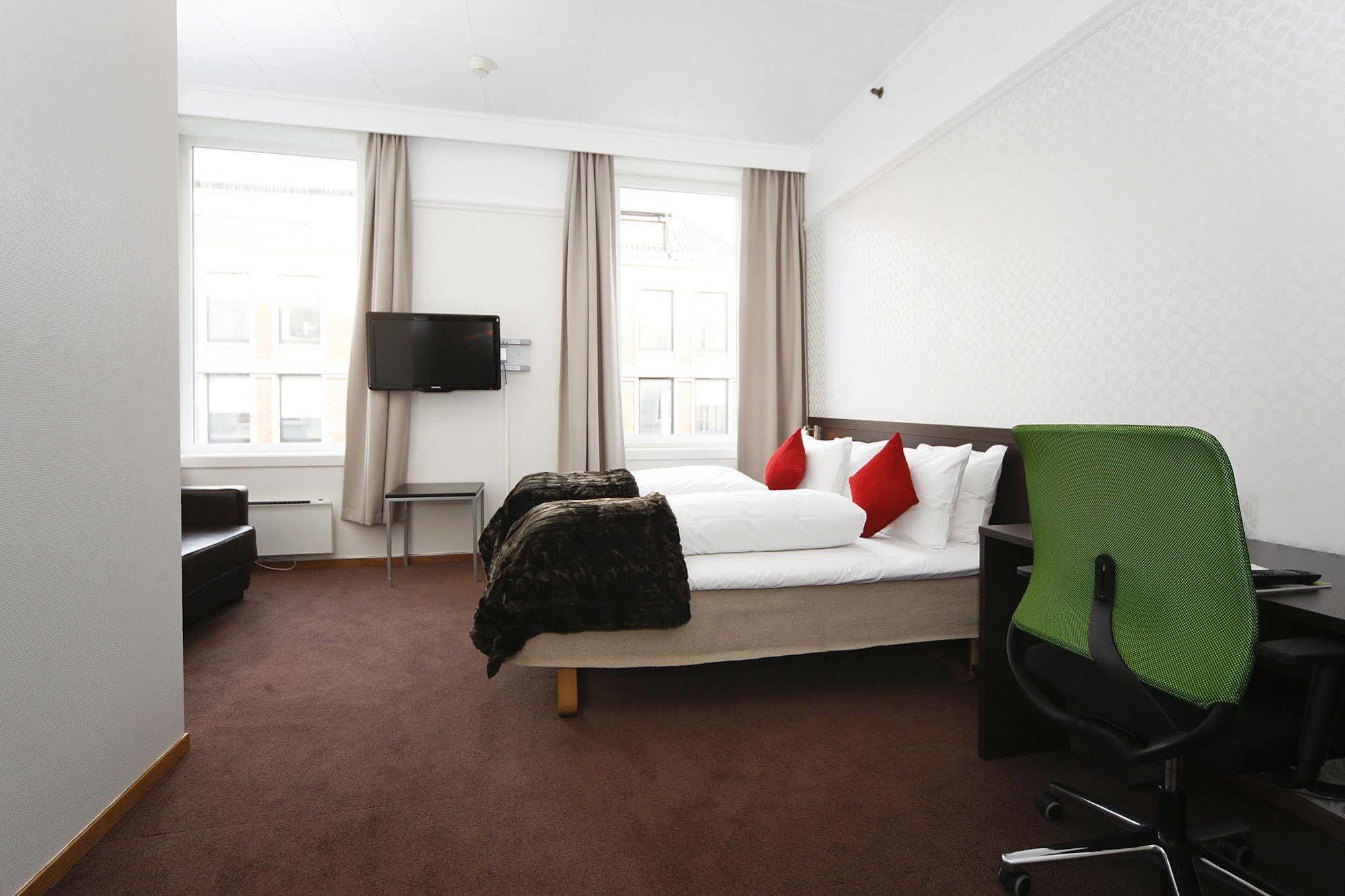 Thon Partner Hotel Parken Kristiansand Exterior photo